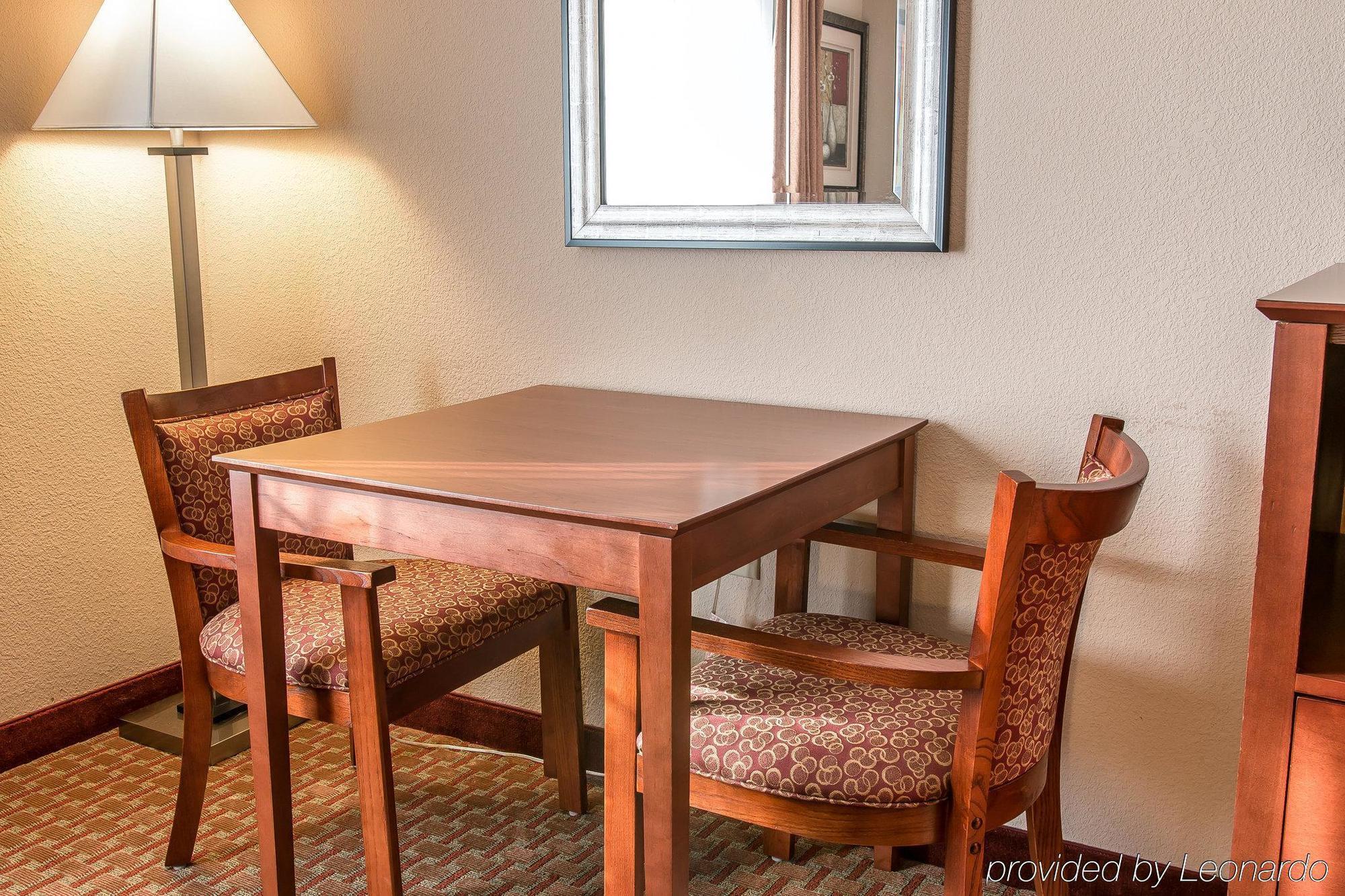 Quality Inn Near Interstate I94 新布法罗 外观 照片