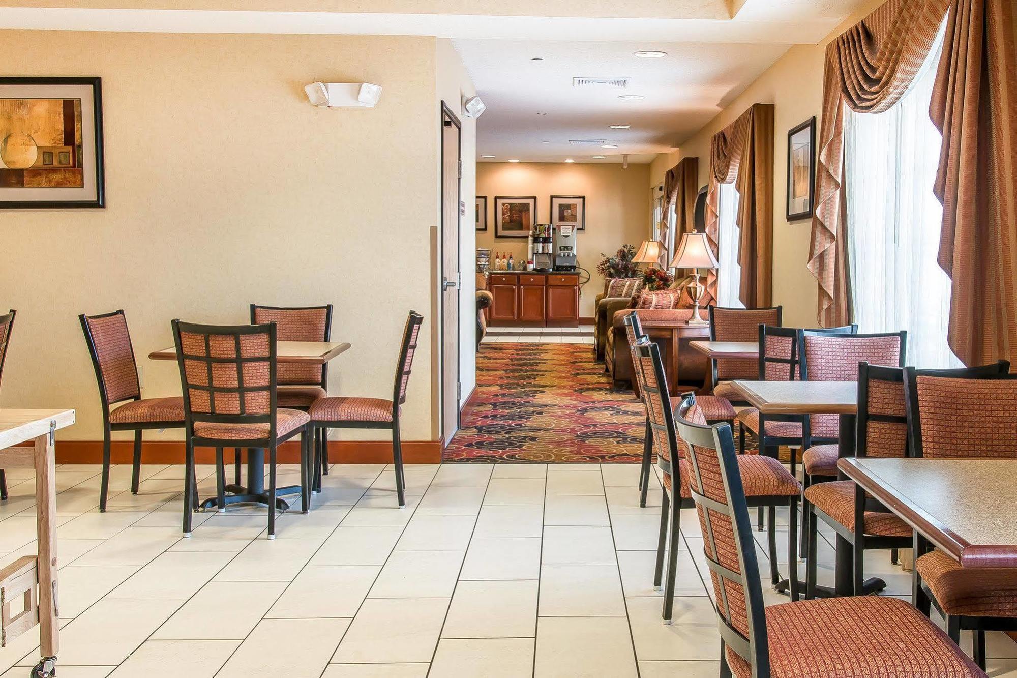 Quality Inn Near Interstate I94 新布法罗 外观 照片